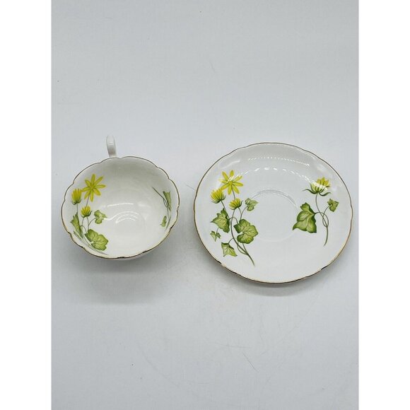 SHELLEY CUP AND SAUCER CELANDINE LINCOLN SHAPE ENGLAND 1960S YELLOW FLOWERS - Picture 5 of 9